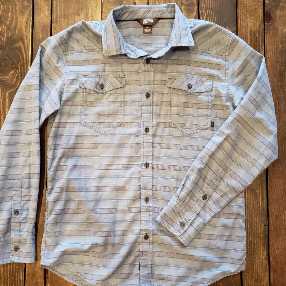 Light blue men's button up shirt